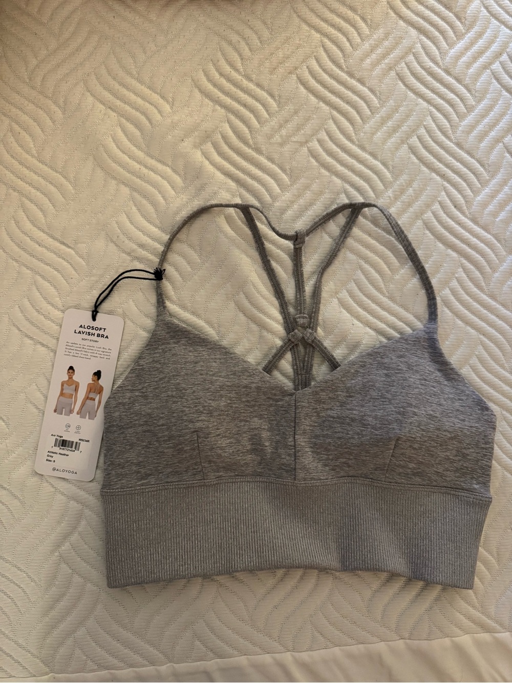 ALO. Alosoft lavish bra in grey, size S. New with tags.